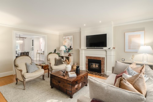 3811 26Th Avenue W, Vancouver, BC 