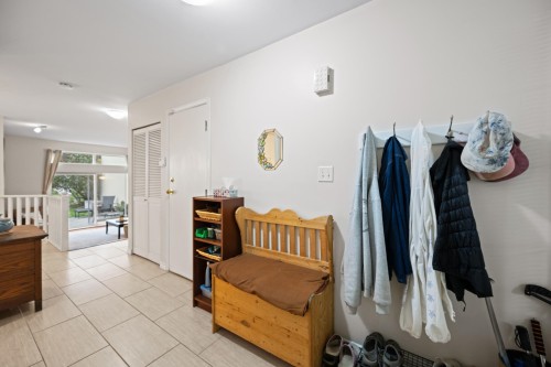 2208 Portside Court, Vancouver, BC 