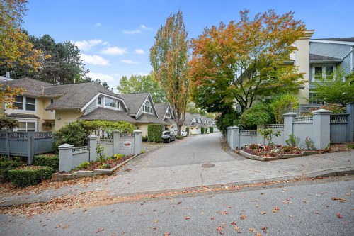 2208 Portside Court, Vancouver, BC 