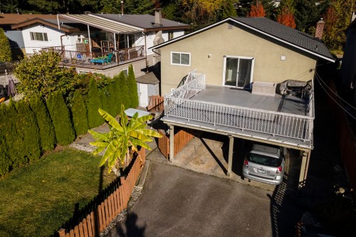 741 18Th Street E, North Vancouver, BC 