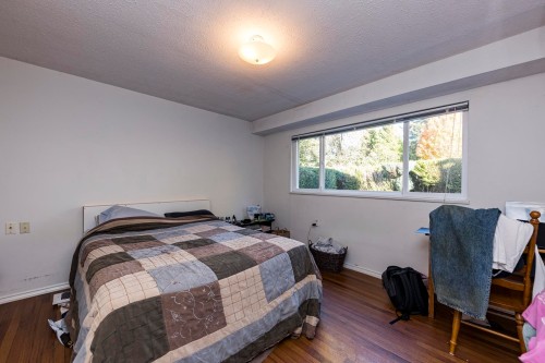 741 18Th Street E, North Vancouver, BC 