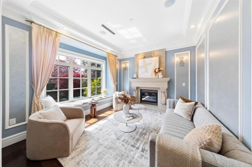 3587 38Th Avenue W, Vancouver, BC 