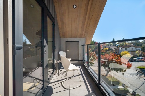 411 19Th Avenue W, Vancouver, BC 