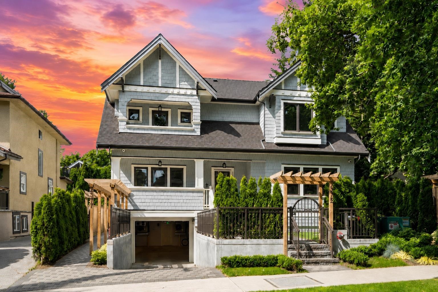 2373 7Th Avenue W, Vancouver, BC