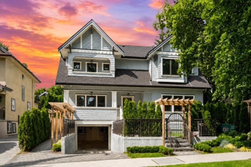 2373 7Th Avenue W, Vancouver, BC 