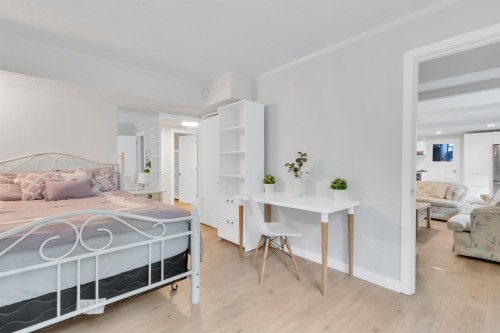 1177 15Th Street E, North Vancouver, BC 