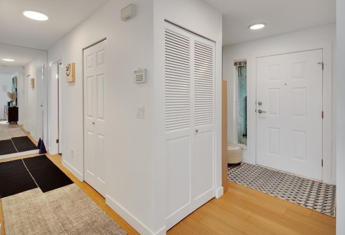 2337 Quayside Court, Vancouver, BC 