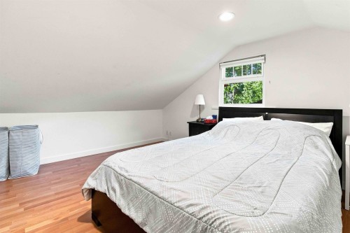 2764 Dundas Street, Vancouver, BC 