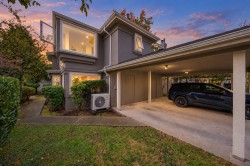 6-5111 Maple Road  Richmond, BC V7E 5Z6