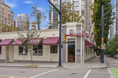 1182 Richards Street, Vancouver, BC 