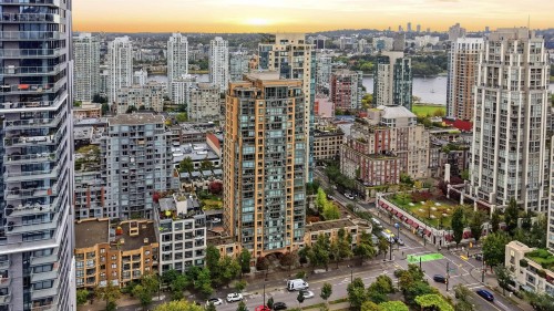 1182 Richards Street, Vancouver, BC 