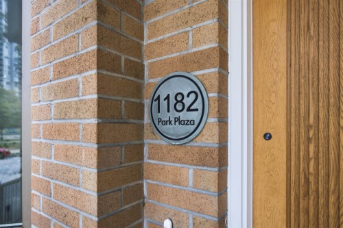 1182 Richards Street, Vancouver, BC 