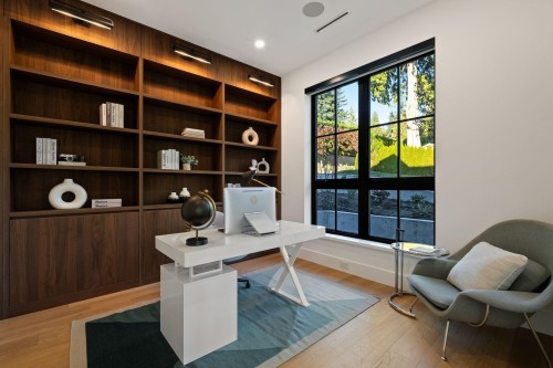 1709 Ottawa Avenue, West Vancouver, BC 