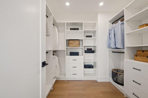 1709 Ottawa Avenue, West Vancouver, BC 