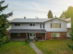 3850 Moscrop Street  Burnaby, BC V5G 2C9