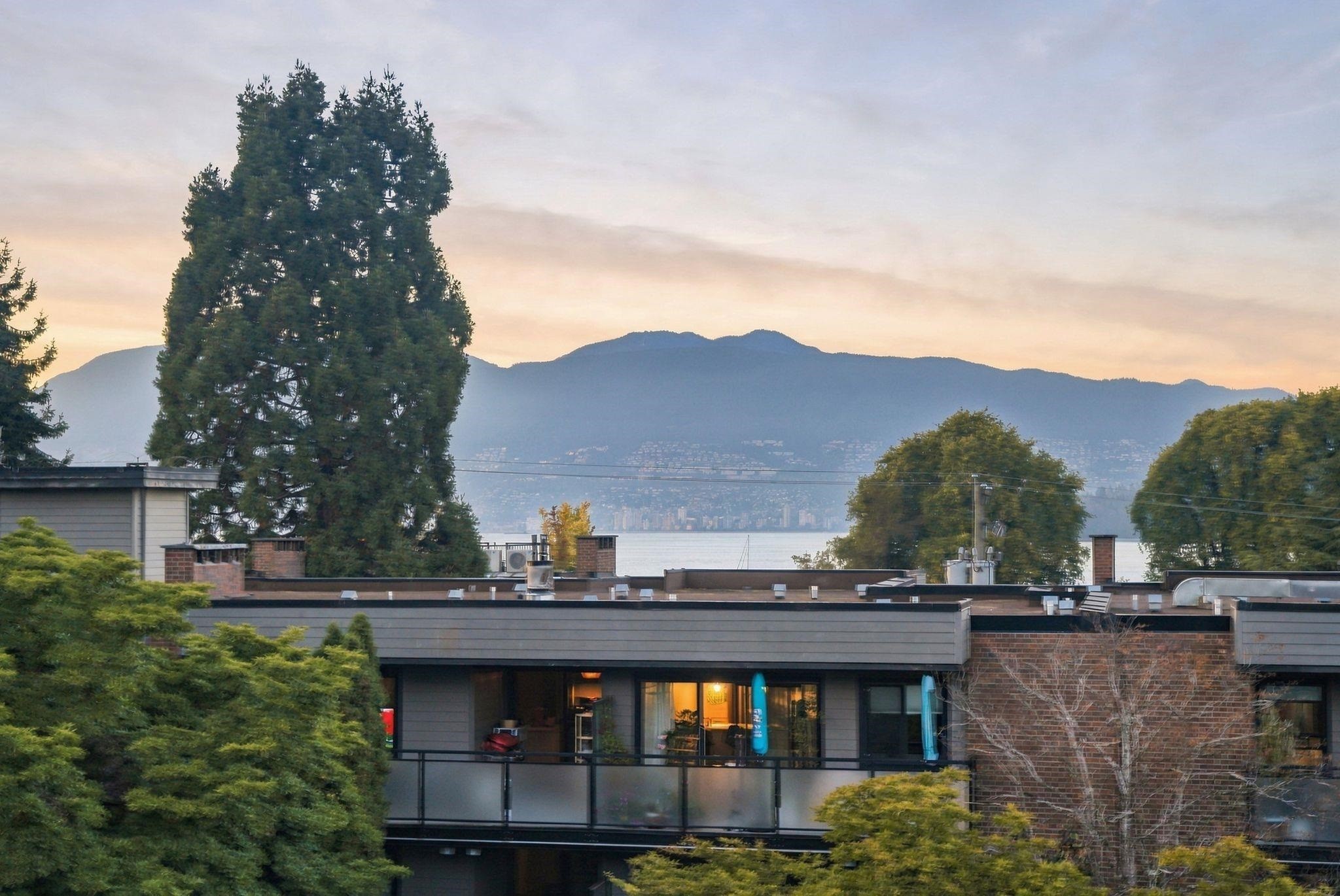 2240 York Avenue, Vancouver, BC