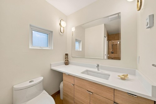 2240 York Avenue, Vancouver, BC 