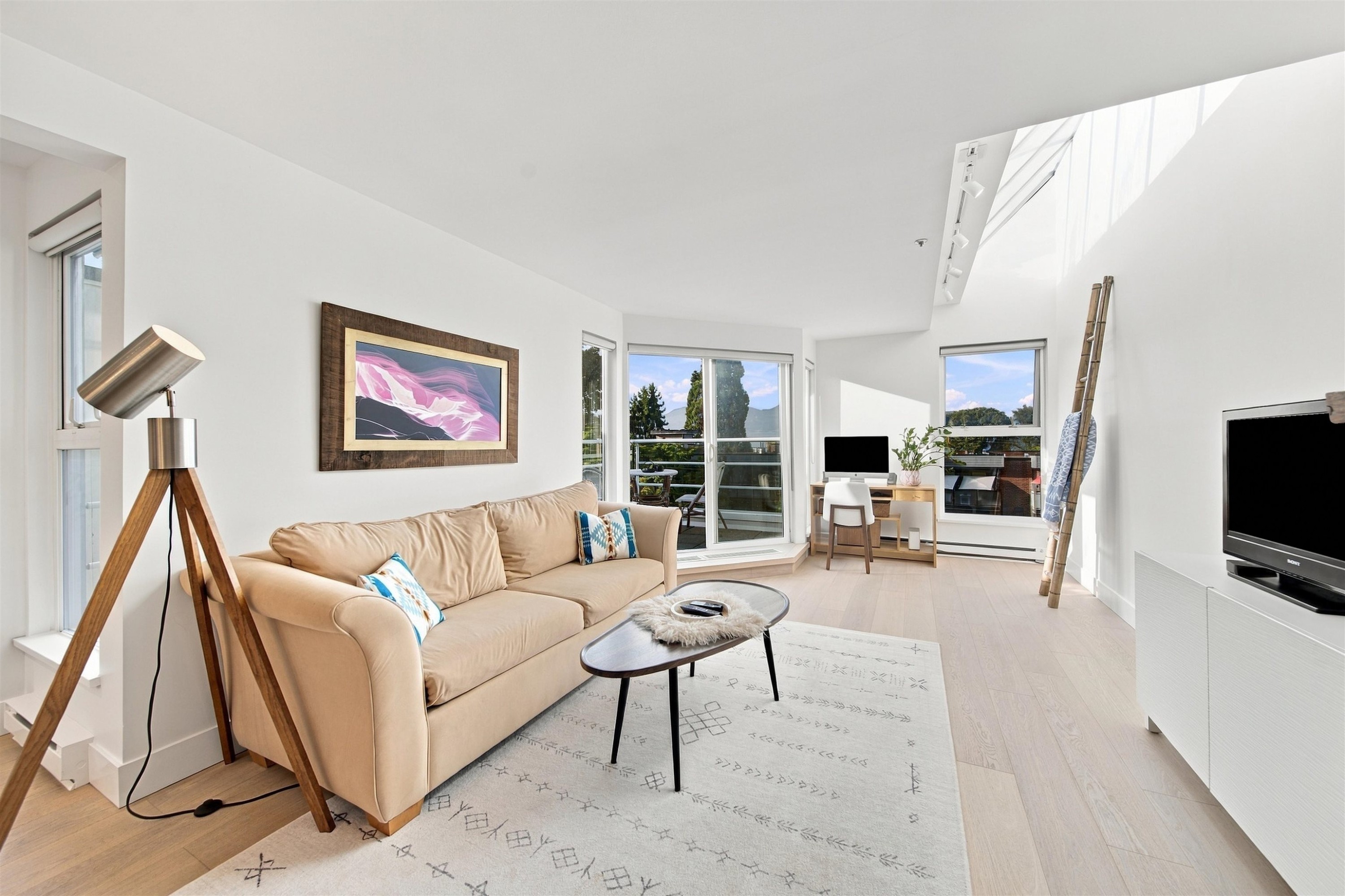 2240 York Avenue, Vancouver, BC