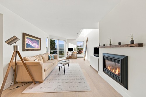 2240 York Avenue, Vancouver, BC 