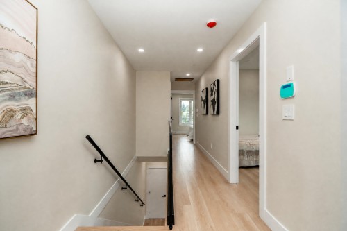 2828 Cheyenne Avenue, Vancouver, BC 