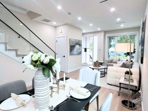 2828 Cheyenne Avenue, Vancouver, BC 