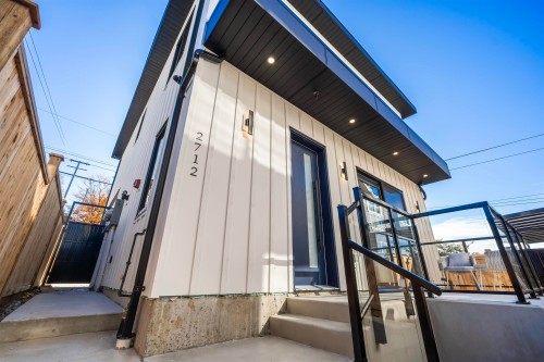 2712 Kitchener Street, Vancouver, BC 