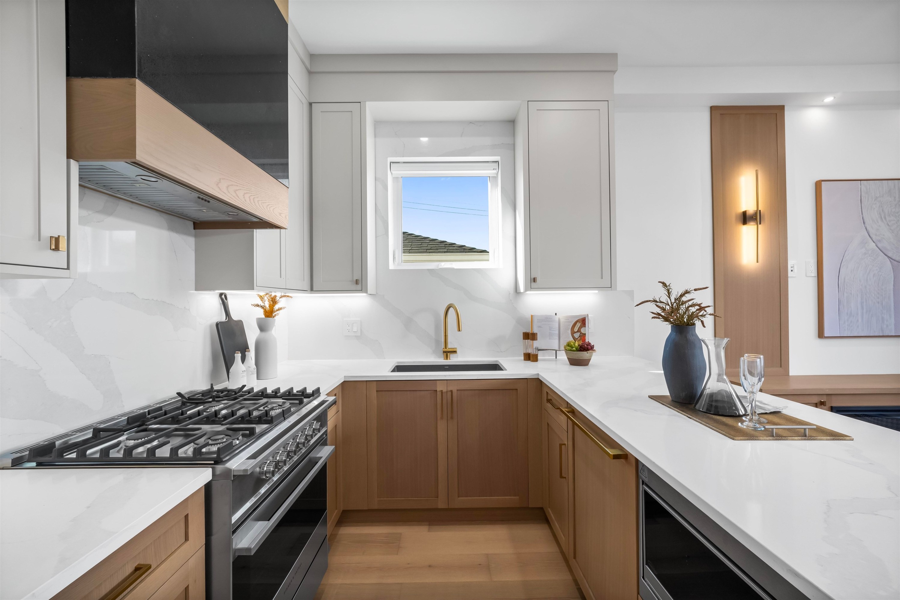 2712 Kitchener Street, Vancouver, BC