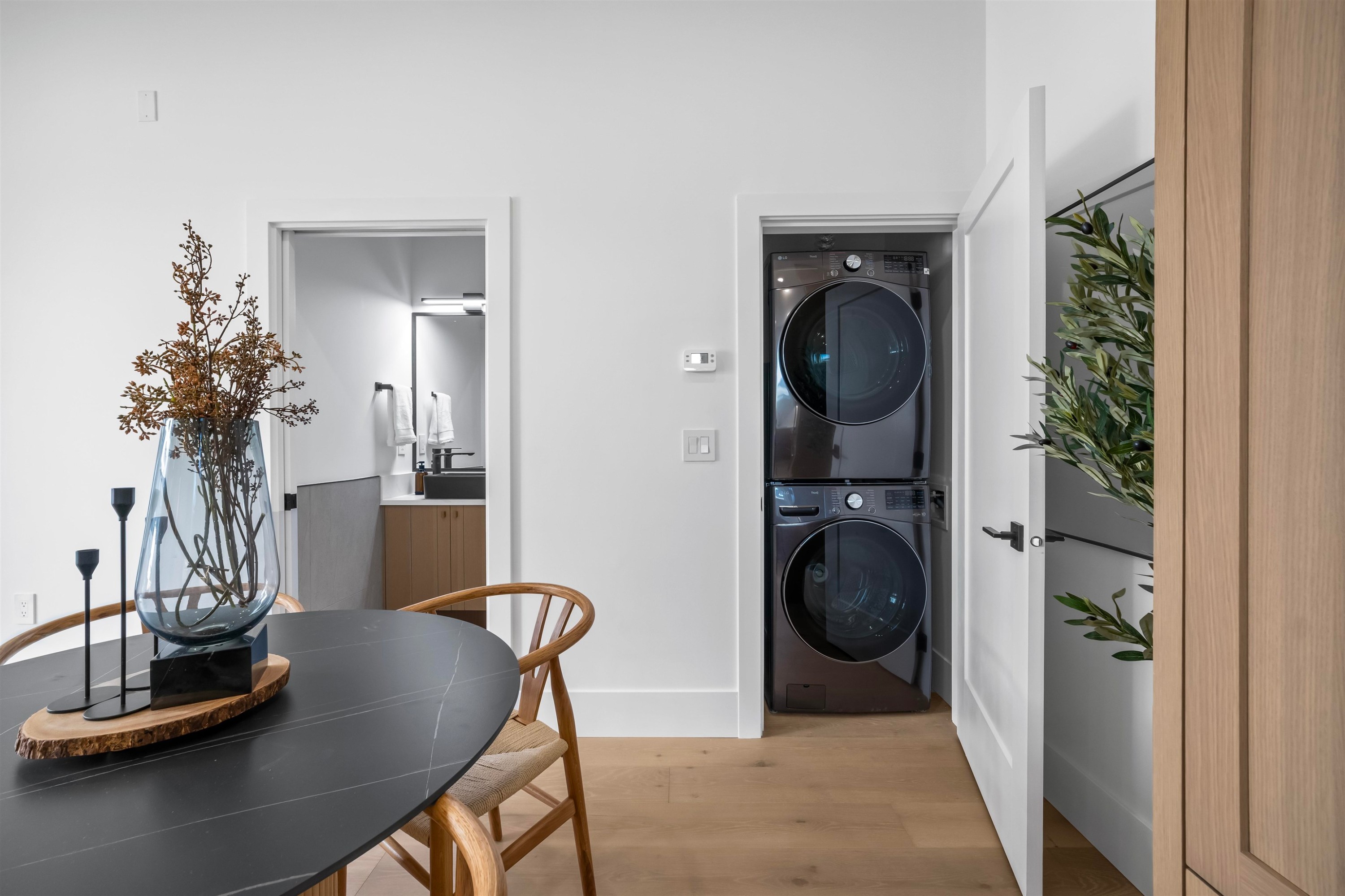 2712 Kitchener Street, Vancouver, BC