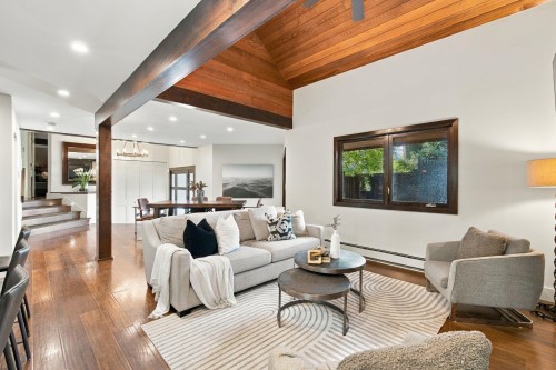 1383 Charter Hill Drive, Coquitlam, BC 