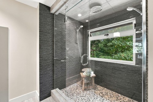 1383 Charter Hill Drive, Coquitlam, BC 