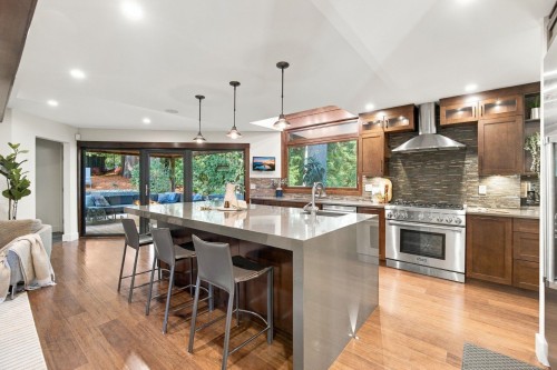 1383 Charter Hill Drive, Coquitlam, BC 