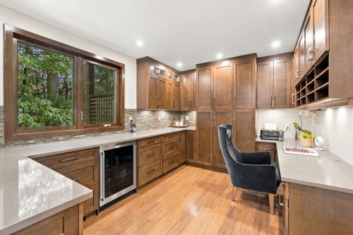 1383 Charter Hill Drive, Coquitlam, BC 
