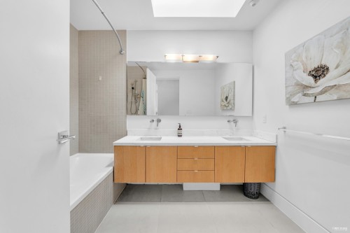 4313 Rockridge Road, West Vancouver, BC 