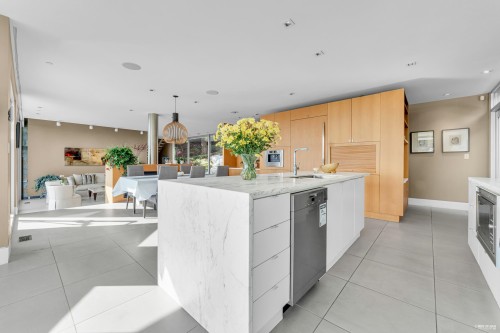 4313 Rockridge Road, West Vancouver, BC 