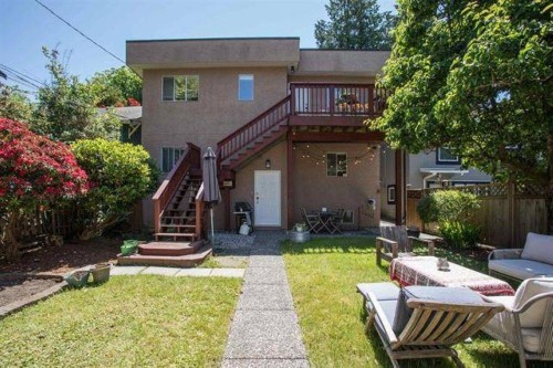 2945 12Th Avenue W, Vancouver, BC 