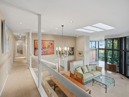 1439 Sandhurst Place, West Vancouver, BC 