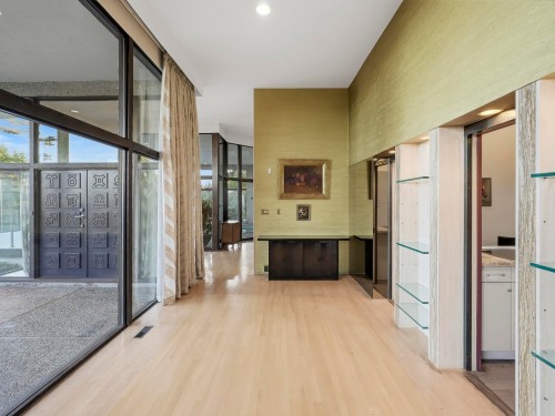 1439 Sandhurst Place, West Vancouver, BC 
