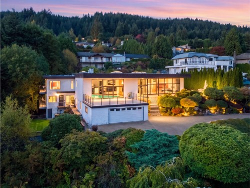1439 Sandhurst Place, West Vancouver, BC 
