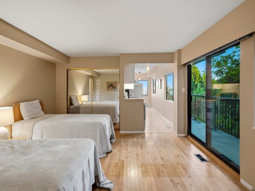1439 Sandhurst Place, West Vancouver, BC 