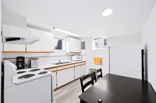 1685 55Th Avenue E, Vancouver, BC 