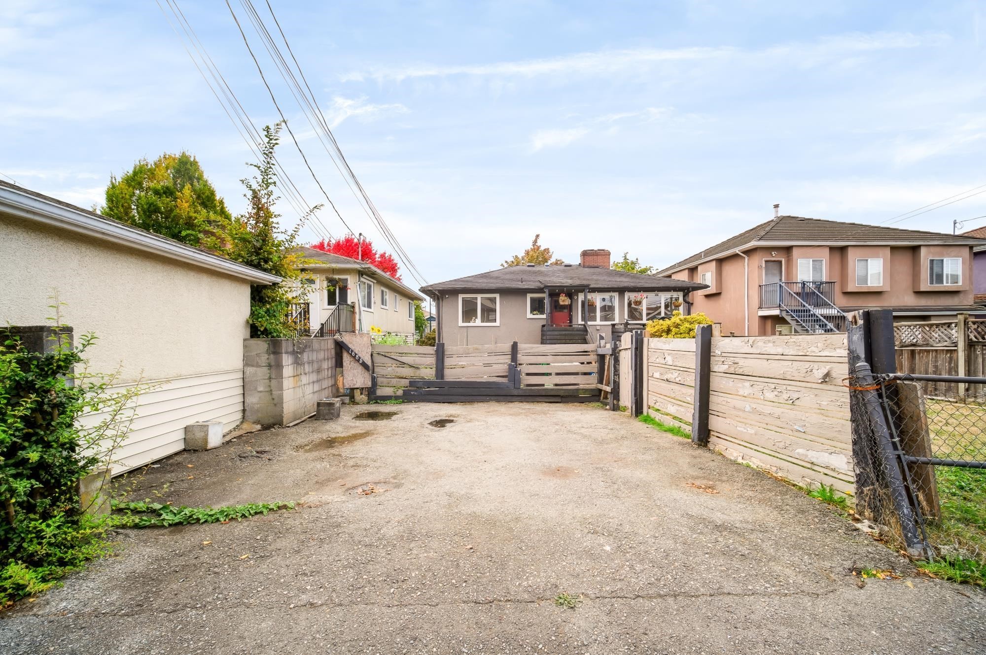 1685 55Th Avenue E, Vancouver, BC