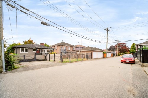 1685 55Th Avenue E, Vancouver, BC 