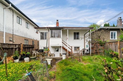 2566 Venables Street, Vancouver, BC 