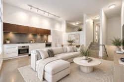 208-150 Cordova Street E Vancouver, BC V6A 0E7