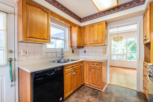 1721 Bowman Avenue, Coquitlam, BC 