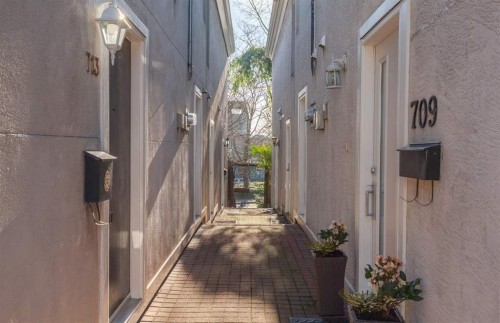 709 Prior Street, Vancouver, BC 