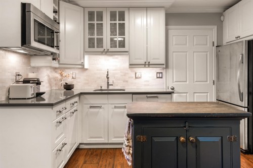 709 Prior Street, Vancouver, BC 