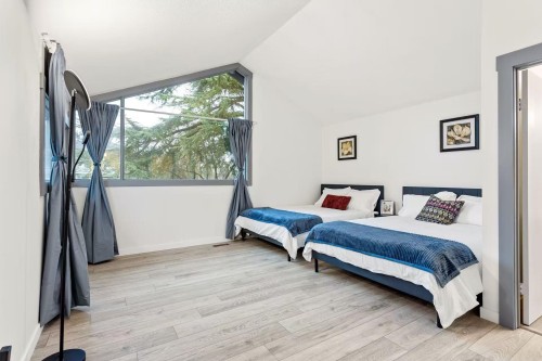 1052 53Rd Avenue W, Vancouver, BC 