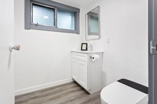 1052 53Rd Avenue W, Vancouver, BC 