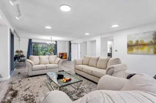 1052 53Rd Avenue W, Vancouver, BC 